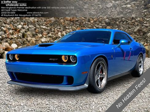 Used 2018 Dodge Challenger SRT Hellcat RWD image 1