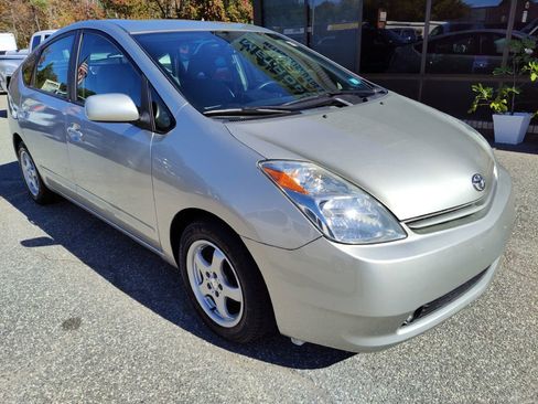 Used 2005 Toyota Prius image 2
