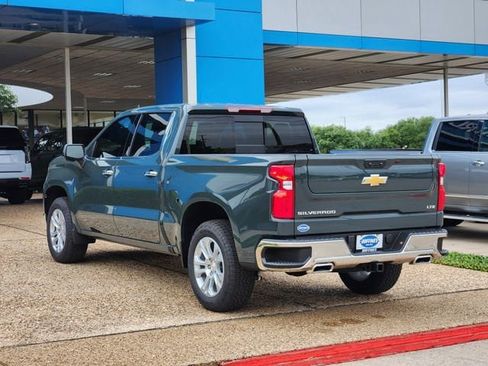 New 2026 Chevrolet Silverado 1500 LTZ w/ Z71 Off-Road Package AWD/4WD image 5