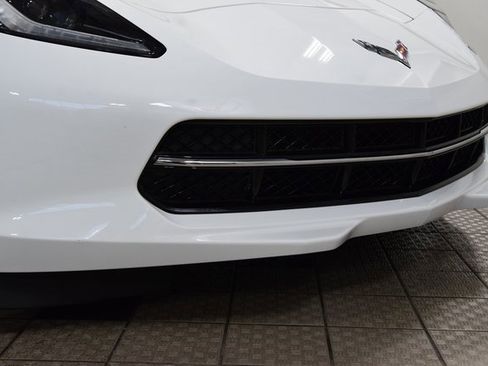 Used 2017 Chevrolet Corvette Stingray Coupe w/ 1LT image 13