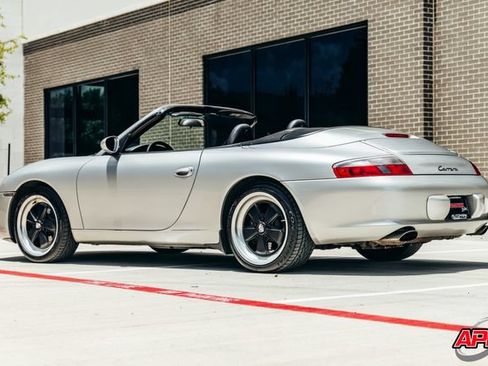 Used 2002 Porsche 911 Cabriolet image 37