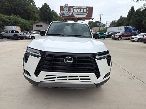 Used 2024 Lexus GX 550 AWD/4WD image 24