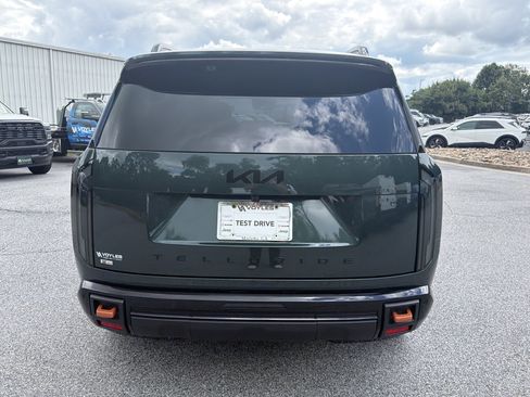 Used 2027 Kia Telluride SX Prestige X-Pro AWD/4WD image 7