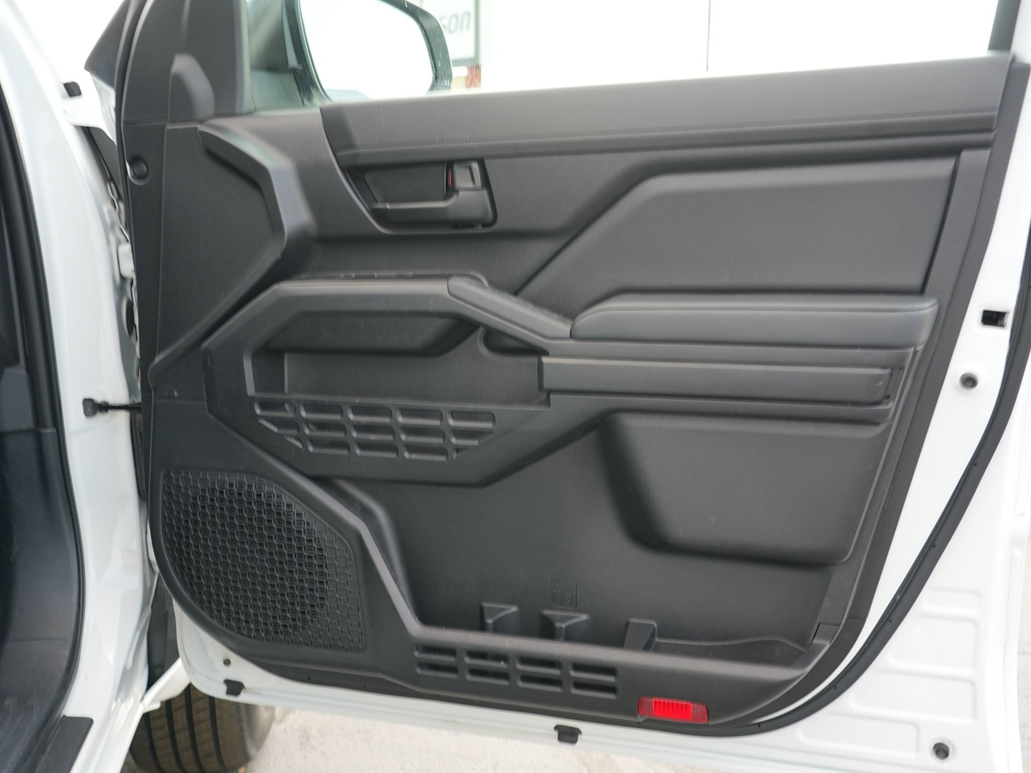 Used 2025 Toyota Tacoma SR RWD image 21