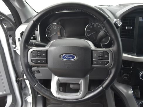 Used 2022 Ford F150 XLT w/ Equipment Group 302A High AWD/4WD image 9