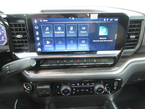 Certified 2025 Chevrolet Silverado 2500 LT w/ Trail Boss Package AWD/4WD image 36