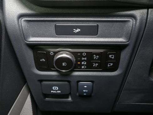 Used 2026 Ford F150 Lariat AWD/4WD image 38