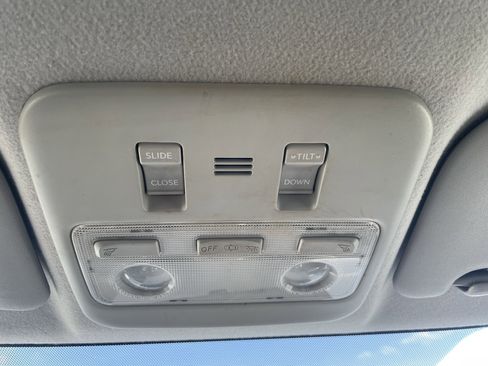 Used 2014 Toyota Prius C Three image 23