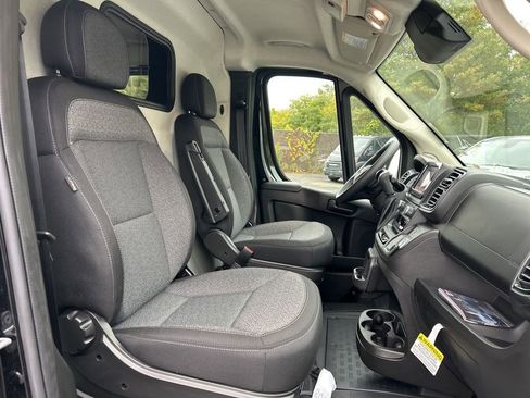 New 2026 RAM ProMaster 2500 w/ Convenience Group image 36