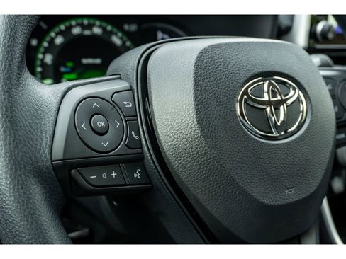 New 2025 Toyota RAV4 LE image 25