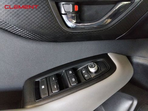 Used 2024 Subaru Outback Premium image 16