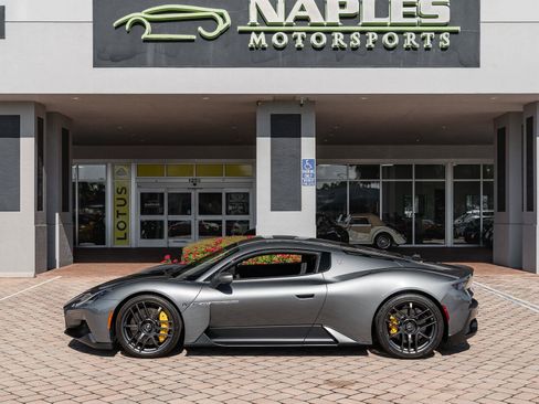 Used 2022 Maserati MC20 Coupe RWD image 27
