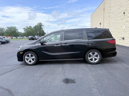 Used 2018 Honda Odyssey EX-L image 2