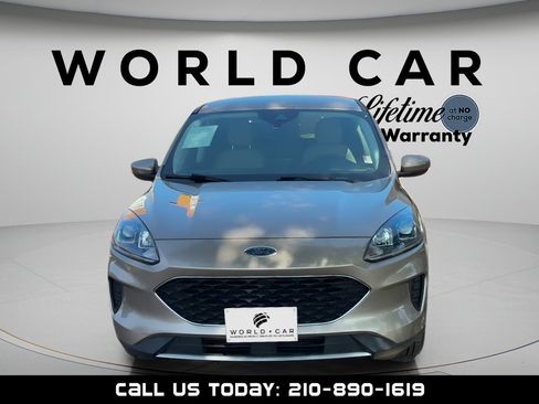 Used 2021 Ford Escape SE FWD image 16