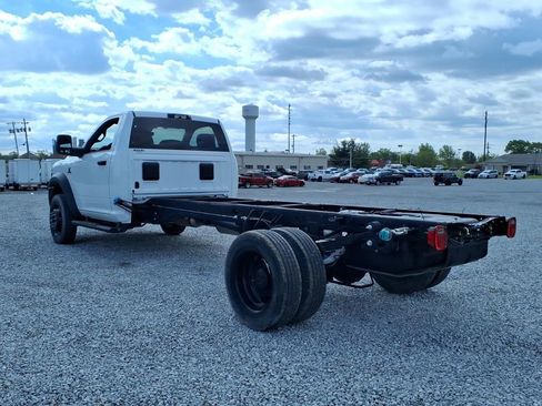 Used 2025 RAM 5500 Tradesman RWD image 10