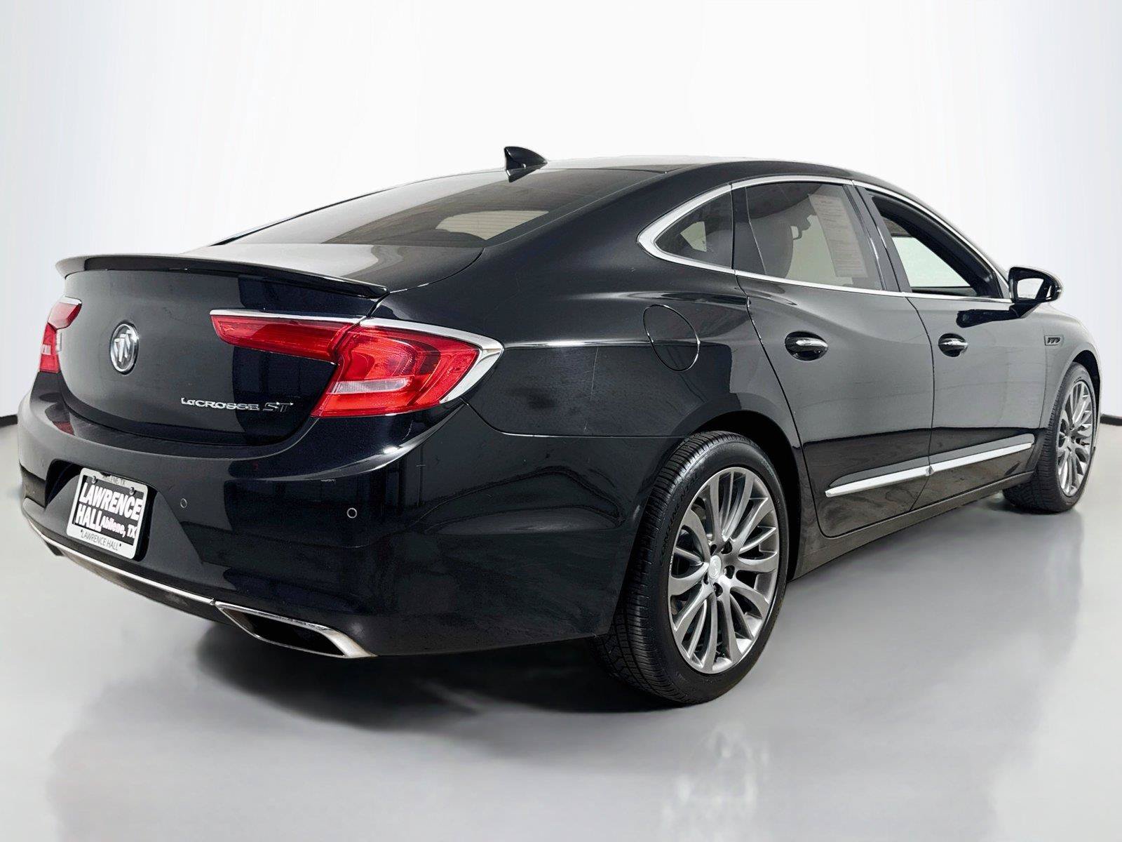 Used 2019 Buick LaCrosse Sport Touring w/ Sun and Shade Package FWD image 4
