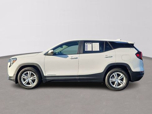 Certified 2022 GMC Terrain SLE image 7