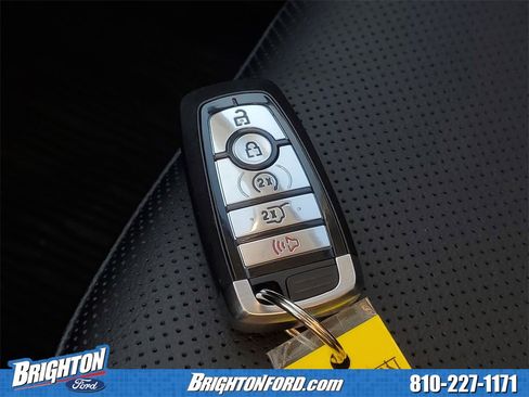 Used 2022 Ford Escape SEL w/ Class II Trailer Tow Package image 29