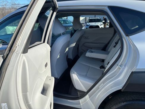 Used 2024 Hyundai Kona SEL image 24