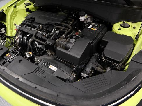 Used 2024 Hyundai Kona SEL FWD image 17