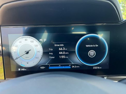 Certified 2023 Hyundai Elantra SEL w/ Convenience Package FWD image 19