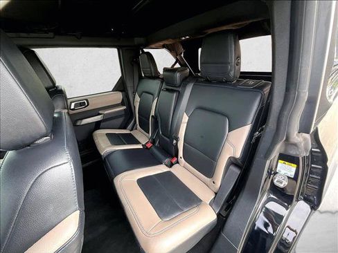 Used 2022 Ford Bronco Wildtrak AWD/4WD image 25