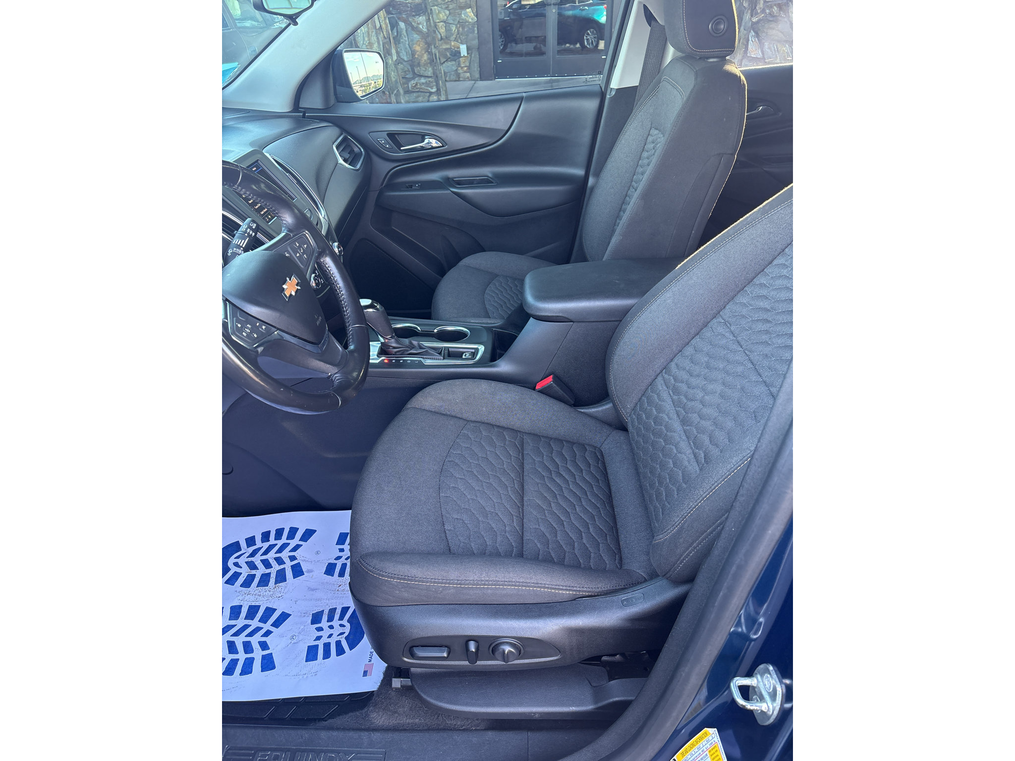 Used 2019 Chevrolet Equinox LT FWD image 9