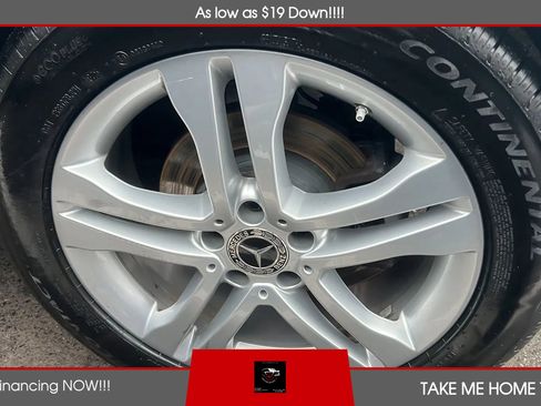 Used 2019 Mercedes-Benz GLA 250 4MATIC image 24