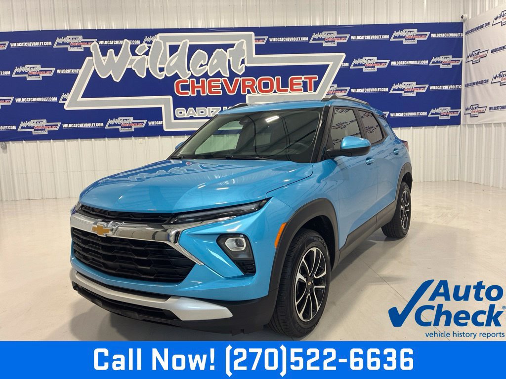 Used 2025 Chevrolet TrailBlazer LT AWD/4WD image 1