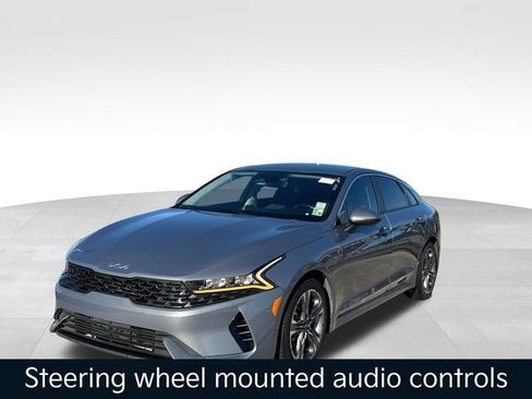 Used 2022 Kia K5 LXS image 4