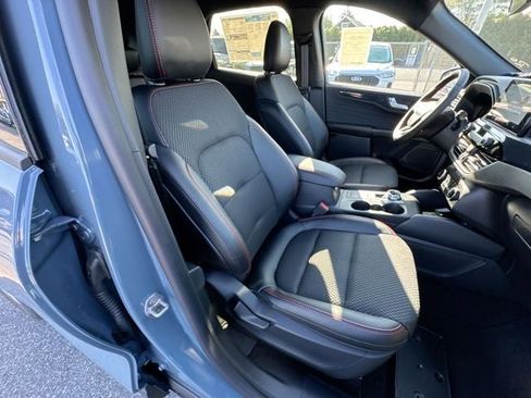 New 2025 Ford Escape ST-Line Select w/ Class II Trailer Tow Package image 23