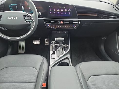 New 2026 Kia Niro SX Touring FWD image 15