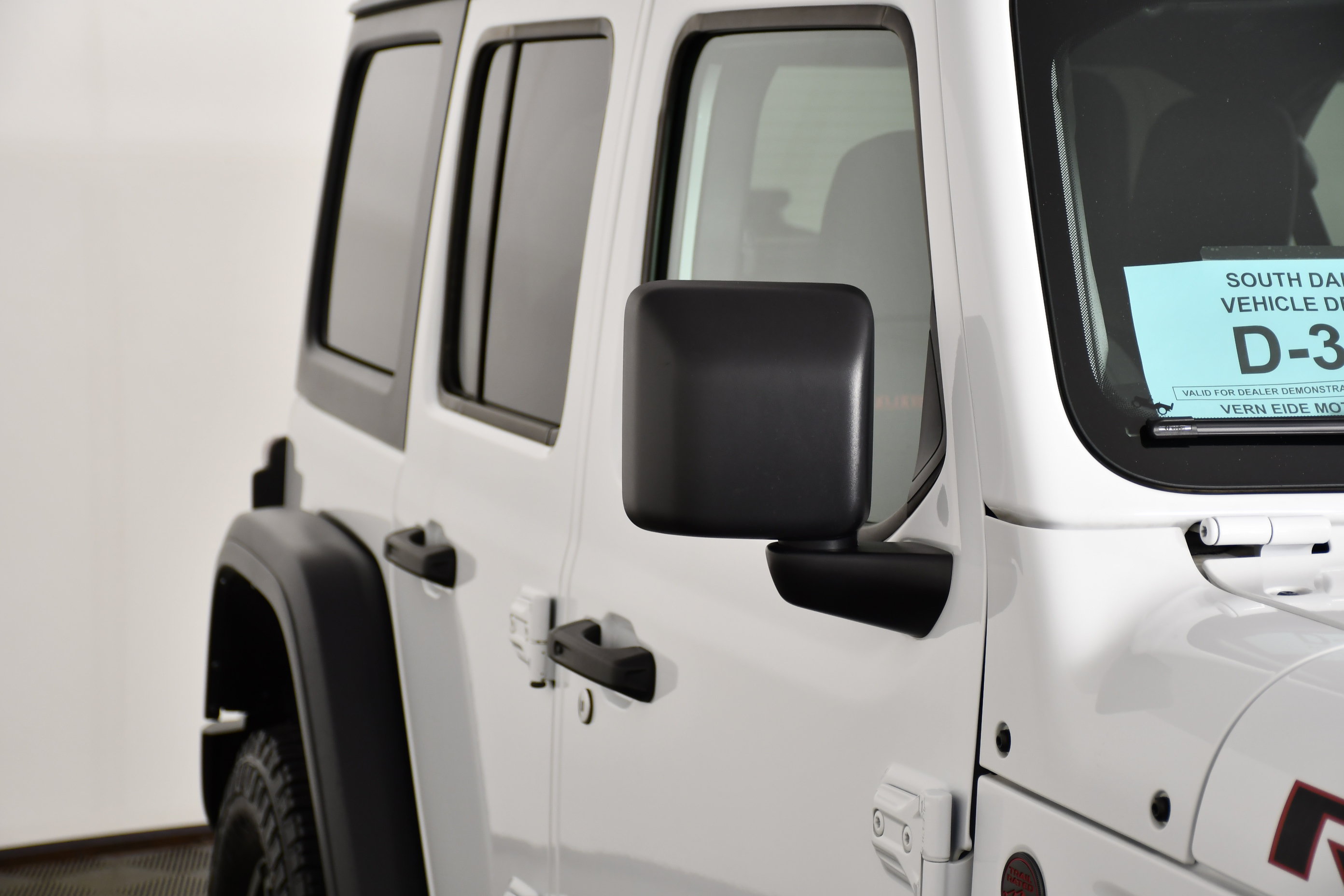 Used 2024 Jeep Wrangler Unlimited Rubicon AWD/4WD image 14