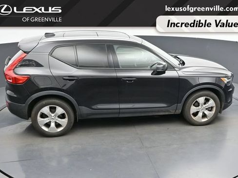 Used 2019 Volvo XC40 T5 Momentum AWD/4WD image 41