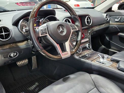 Used 2013 Mercedes-Benz SL 550 image 22