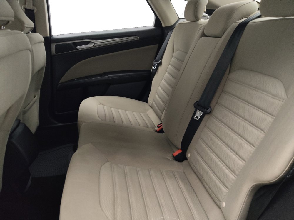 Used 2019 Ford Fusion S FWD image 18