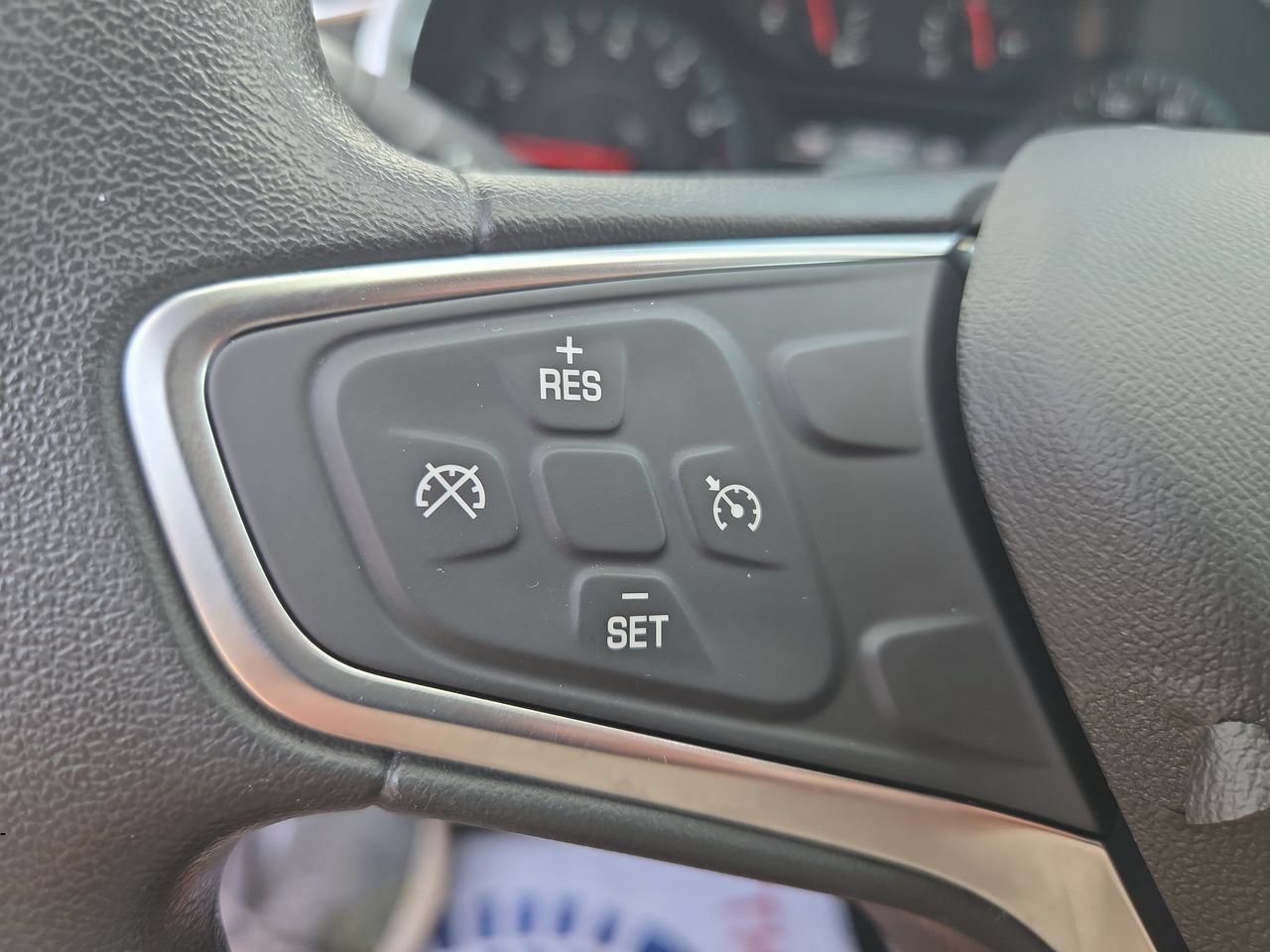 Used 2018 Chevrolet Malibu LT FWD image 24
