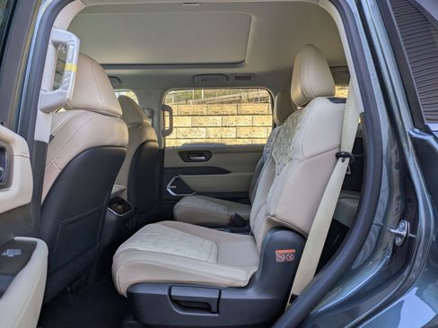 New 2026 Nissan Armada Platinum Reserve w/ Convenience Package AWD/4WD image 10