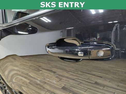 Used 2025 Chevrolet Silverado 1500 RST w/ Dark Appearance Package image 9