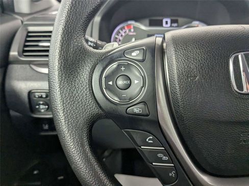 Used 2021 Honda Ridgeline Sport image 17