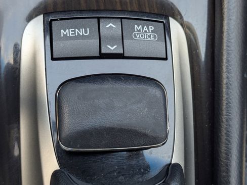 Used 2014 Lexus LS 460 AWD w/ Comfort Package image 28