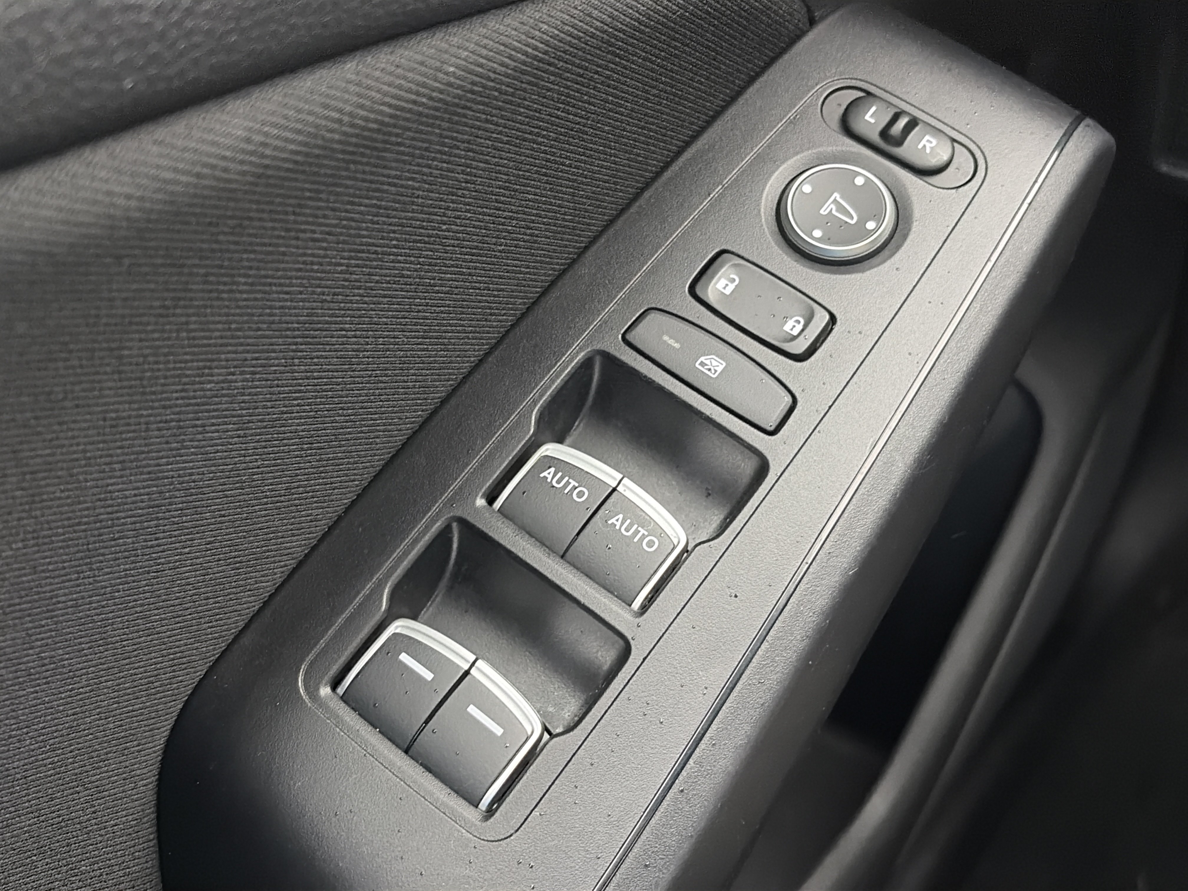 Used 2022 Honda Civic Sport image 25