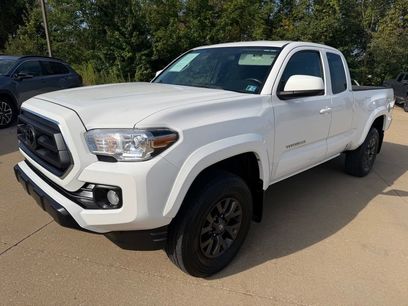 Certified 2022 Toyota Tacoma SR5 w/ SR5 Appearance Package (SM)