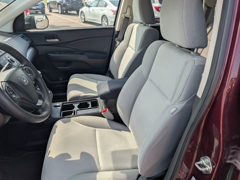 Used 2016 Honda CR-V SE image 7