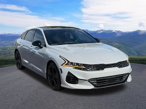Used 2023 Kia K5 GT-Line AWD/4WD image 8