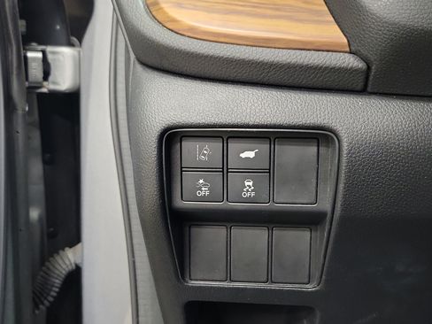 Certified 2017 Honda CR-V Touring image 24