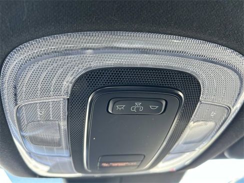 Used 2025 Hyundai Elantra Sport image 30