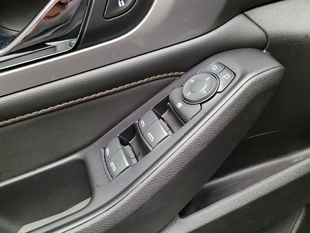 Used 2019 Chevrolet Traverse LS FWD image 27