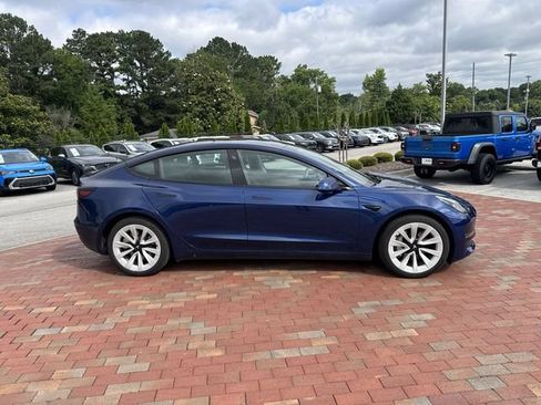 Used 2023 Tesla Model 3 Standard Range RWD image 16