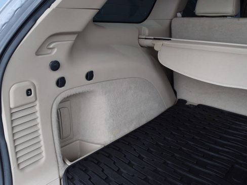 Used 2015 Jeep Grand Cherokee Overland image 24